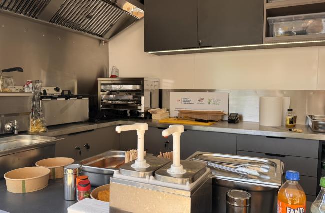 Dzięki wsparciu PROO-5 odzyskaliśmy naszą mobilną szkołę przedsiębiorczości!